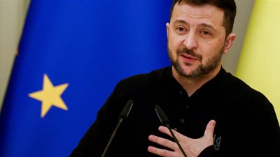 زيلينسكي ينتقد رئيس وزراء سلوفاكيا: دعم بوتين 