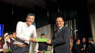 بالصور.. جامعة الجلالة تنظم أول عرض مسرحي للطلاب