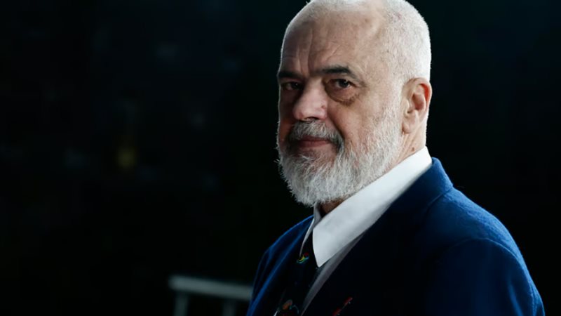 رئيس الوزراء الألبانى