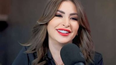 فنانة سورية: أحمد الشرع لا يمثلني.. و سيناريو الإخوان في مصر يتكرر في سوريا