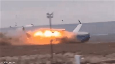 سرب من الطيور يتسبب في تحطّم طائرة أذربيجانية قرب أكتاو