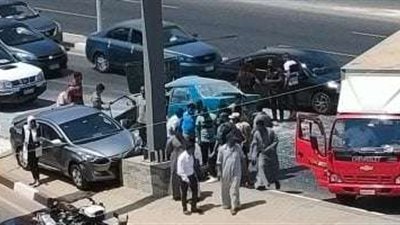 حادث تصادم بين عدد من السيارات على محور Na بالقاهرة الجديدة ووقوع إصابات
