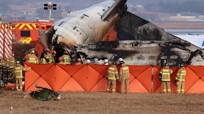 استعادة الصندوقين الأسودين وإغلاق مدرج مطار 