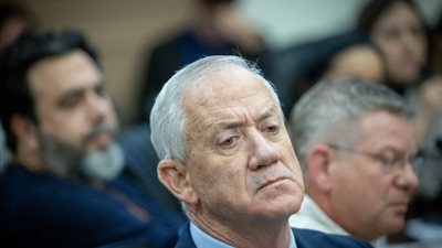 إسرائيلي متهم بالتجسس لصالح إيران يواجه تهم الحرق العمد والتخريب والتجسس