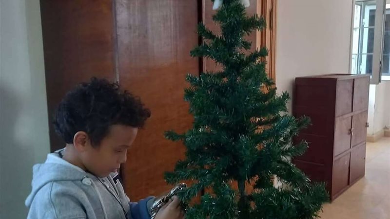 ورشة عمل أنامل تضئ