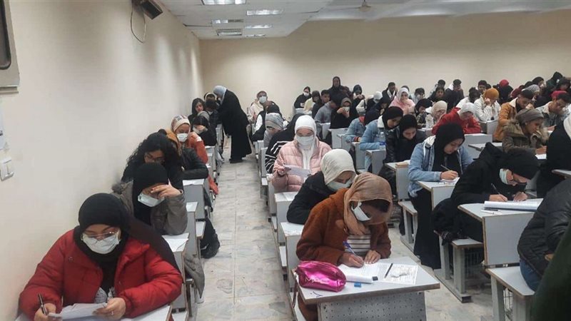 الامتحانات