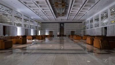 رفع الأذان لأول مرة في قصر الشعب بدمشق وسط تداول واسع بمنصات التواصل