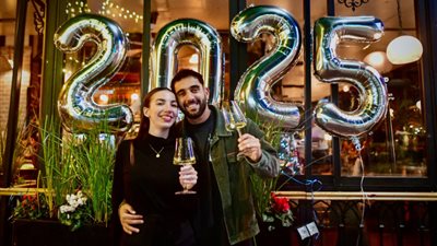 تل أبيب تدعو لتحرير الرهائن.. وسوريا تحتفل لأول مرة دون الأسد