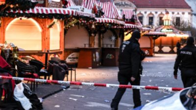 مأساة في نيو أورلينز: 10 قتلى و30 مصابًا إثر حادث سير مروع