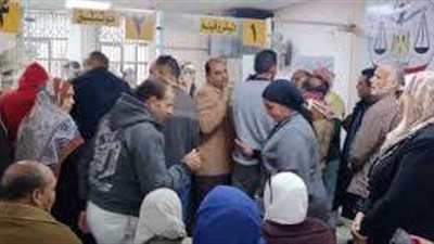 توافد عدد كبير من أهالي كفرالشيخ لتحرير توكيلات تأسيس حزب الجبهة الوطنية