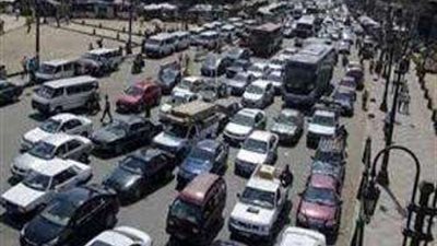 النشرة المرورية: سيولة في حركة السيارات وكثافات متزايدة بمحاور القاهرة الكبرى