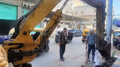 استجابة لشكاوى المواطنين ...إصلاح كسر بماسورة مياة الشرب بشبراخيت