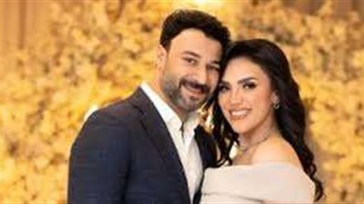 قصة حب المطربة مي فاروق ومحمد العمروسي