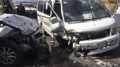 إصابة شخصين في حادث انقلاب سيارة بالصف