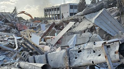 جيش الاحتلال يدمر مجمعًا شمال غزة وسط تصاعد التوترات