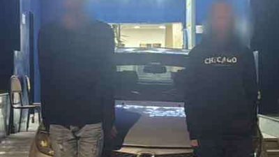 حبس شخصين لنصبهما على المواطنين ببيع سيارة برخصة مزورة