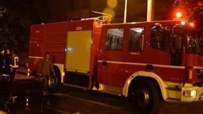 إنقاذ شخص وطفلين تعطل بهم أسانسير في النزهة