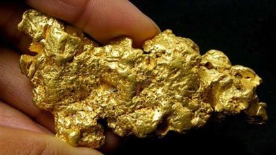 تأييد حبس سائق سنتين وغرامة مليون جنيه لقيامه بالتنقيب عن الذهب الخام في قنا