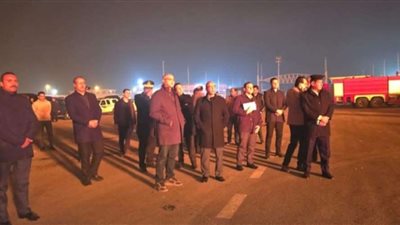 محافظ القليوبية ومدير الأمن يتابعان حريق خط أنابيب بترول في الخانكة