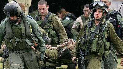 وسائل إعلام عبرية: جندي إسرائيلي يتعرض لجروح خطيرة خلال إشتباكات بنابلس