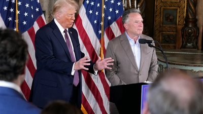 مبعوث ترامب للشرق الأوسط يزور قطر ويؤكّد أن صفقة الرهائن على وشك الانتهاء