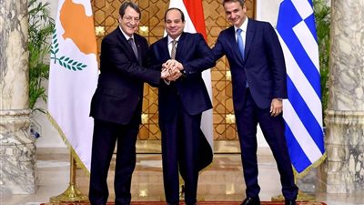 أستاذ علوم سياسية: القمة المصرية اليونانية القبرصية تعزز التعاون الإقليمي والدولي