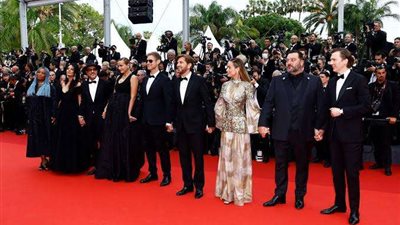 الجولدن جلوب.. ليلة يتألق فيها نجوم الفن وصناع السينما على السجادة الحمراء