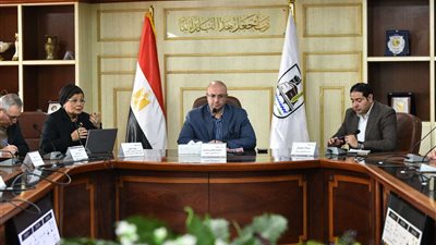 نائب وزير الصحة توصي بميكنة وحدة المنية الجيد بمحافظة بني سويف