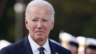 بايدن يعلن كاليفورنيا منطقة منكوبة كبرى ويوجّه بتعبئة دعم إضافي لمكافحة حرائق الغابات