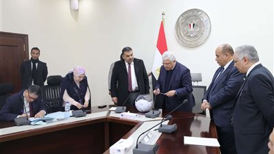 وزير التعليم العالي يعلن أسماء الفائزين بالقرعة العلنية لموسم الحج 2025