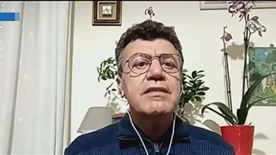 نقيب الأطباء الأجانب في إيطاليا يشعل النيران على الصين بسبب فيروس HMPV