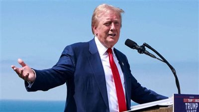 ترامب في البيت الأبيض اليوم.. قرارات ترامب وتعليق بايدن عليها