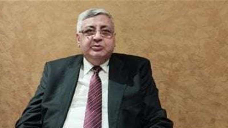 الدكتور محمد عوض