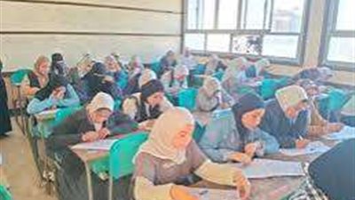 وكيل تعليم البحيرة: غرف العمليات لم تتلقَّ أي شكاوى بشأن امتحانات نصف العام