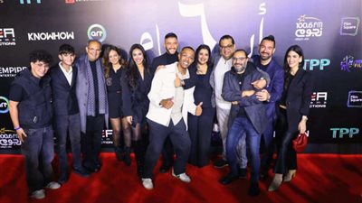 أحمد مالك ونجوم فيلم ”6 أيام“ يحتفلون بالعرض الخاص