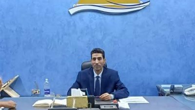 مدير ري حلوان يتابع أعمال تطهير الترع والمصارف استعدادًا للموسم الصيفي