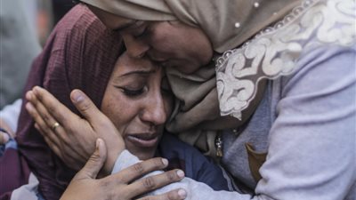 رسميًا.. الإعلان عن إبرام اتفاق وقف إطلاق النار في غزة وتبادل الأسرى بين إسرائيل وحماس