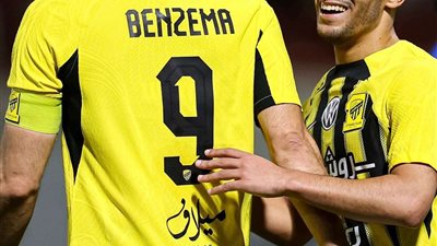 بنزيما يقود هجوم الاتحاد أمام الرائد في دوري روشن
