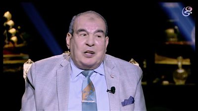 وفاة الفنان فكري صادق عن عمر 79 عاماً