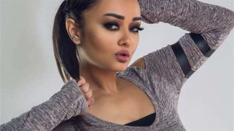 الفنانة راندا البحيري