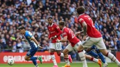 نهاية المباراة.. برايتون يضرب مانشستر يونايتد بثلاثية في الدوري الإنجليزي