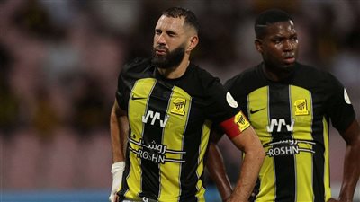 دوري روشن.. بنزيما يقود تشكيل اتحاد جدة الأساسي أمام الشباب