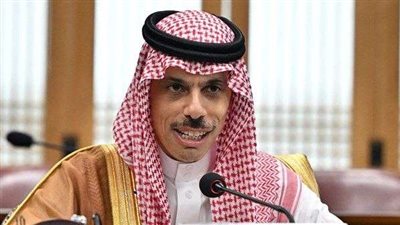 الأولى منذ 15 عامًا... وزير الخارجية السعودي يصل إلى الأراضي اللبنانية