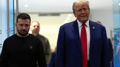 زيلينسكي: بوتين يسعى للتلاعب بترامب لتحقيق مكاسب سياسية