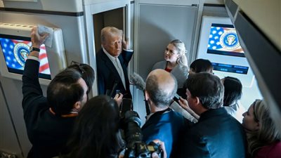 ترامب يُطالب بتعاون الدول العربية في إعادة توطين الفلسطينيين خارج غزة