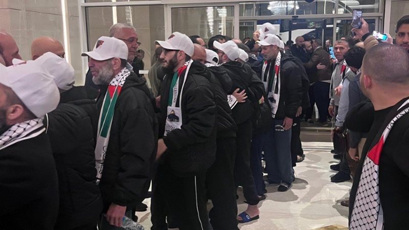 القاهرة تستقبل الأسرى