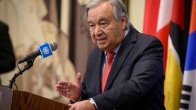 غوتيريش يحذر من الأزمات العالمية ويدعو لتعزيز بناء السلام الدولي