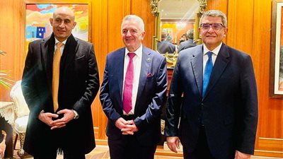 وزير التعليم يبحث مع وفد من الجمعية الألمانية رفع كفاءة التعليم الفني