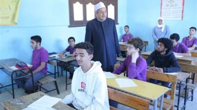 تفاصيل تعيين 40 ألف معلم أزهري.. العجز وصل 60% والبداية بـ10 آلاف