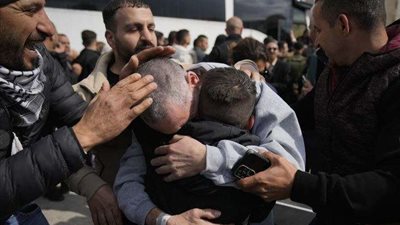 أبرزهم محمد الطوس وزكريا الزبيدي.. من هم الأسرى الفلسطينيون الذين تم الإفراج عنهم مقابل الرهائن الإسرائيليين؟